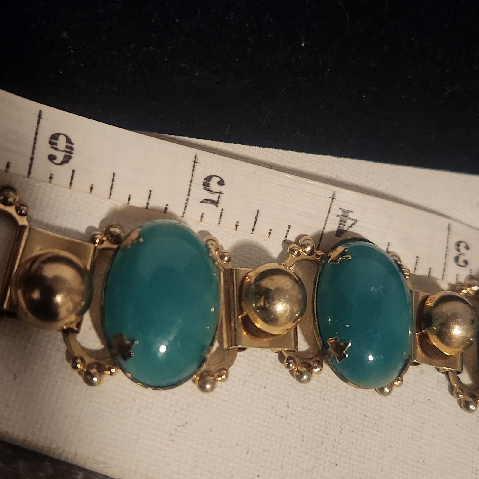 Vintage Gold Tone Green Oval Cabochon Link Statement Bracelet Retro 6 inch