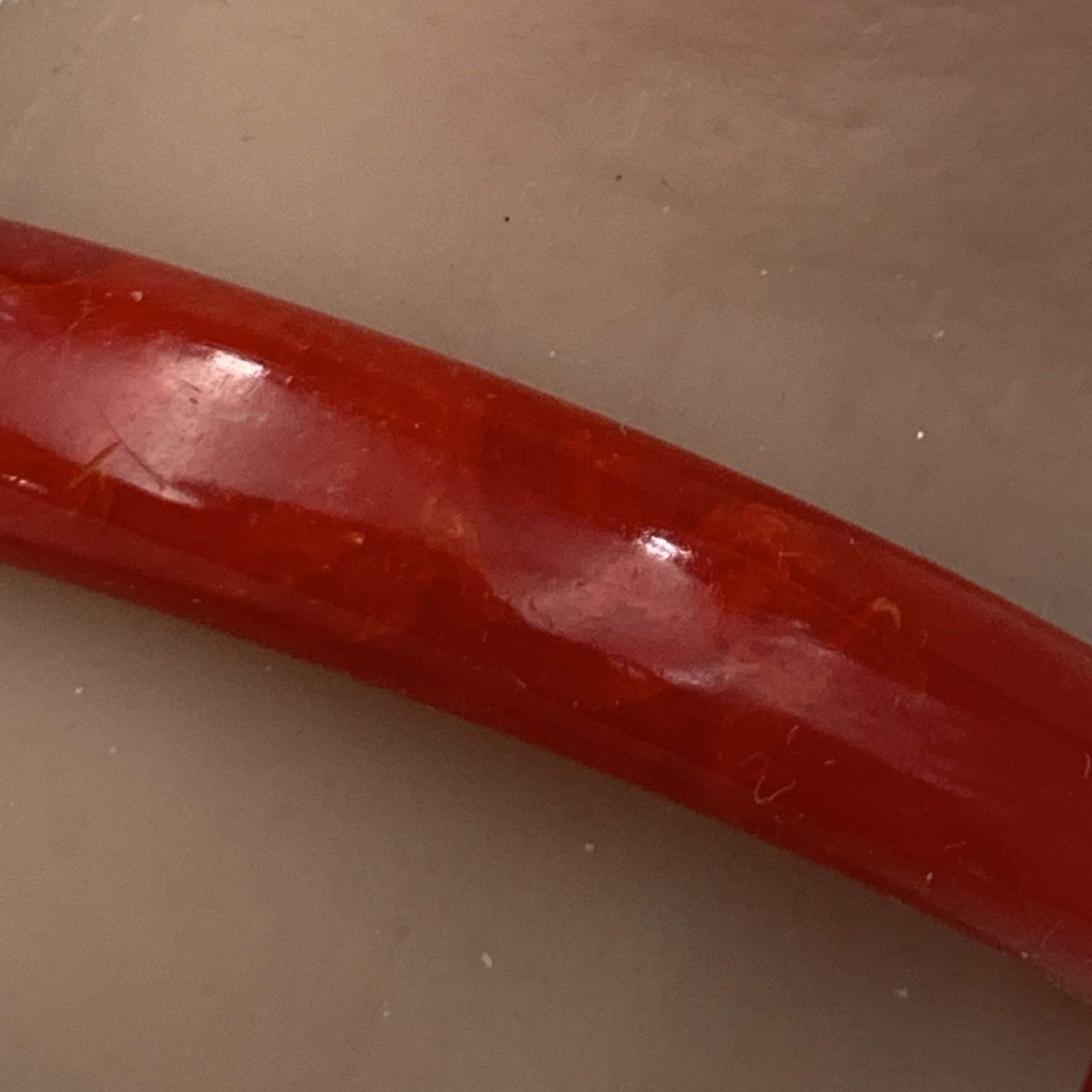 Vintage 10 mm Wide BAKELITE Carved Bangle Bracelet Red Marble