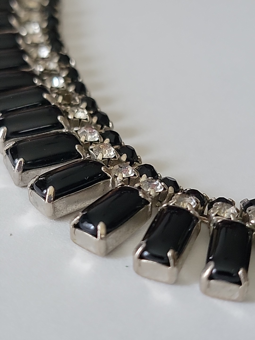 Vintage Juliana Style Black Clear Rhinestone Collar Necklace 13-15″L Read