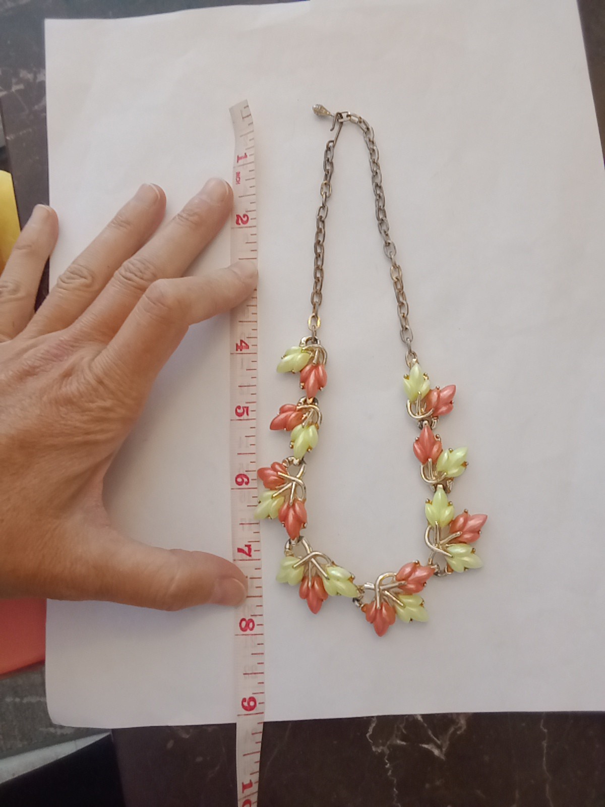 Vintage Collar Style Necklace Gold Tone Pink And Yellow,Green Leaves