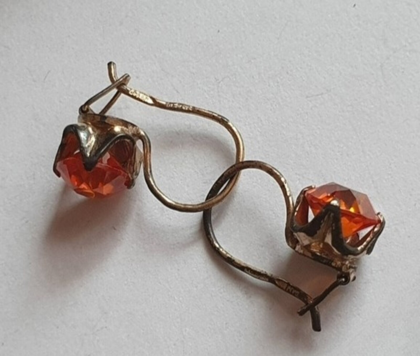 Vintage Earrings 875 ⭐ silver Soviet USSR Weight 2.6 g. Orange gem. Gilding.