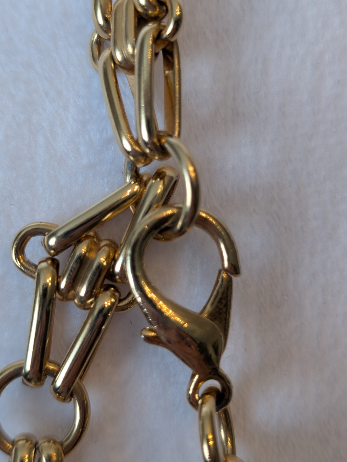 Vintage Carolee Gold Tone Long Purse Necklace, Circa 1980s, 38″ L