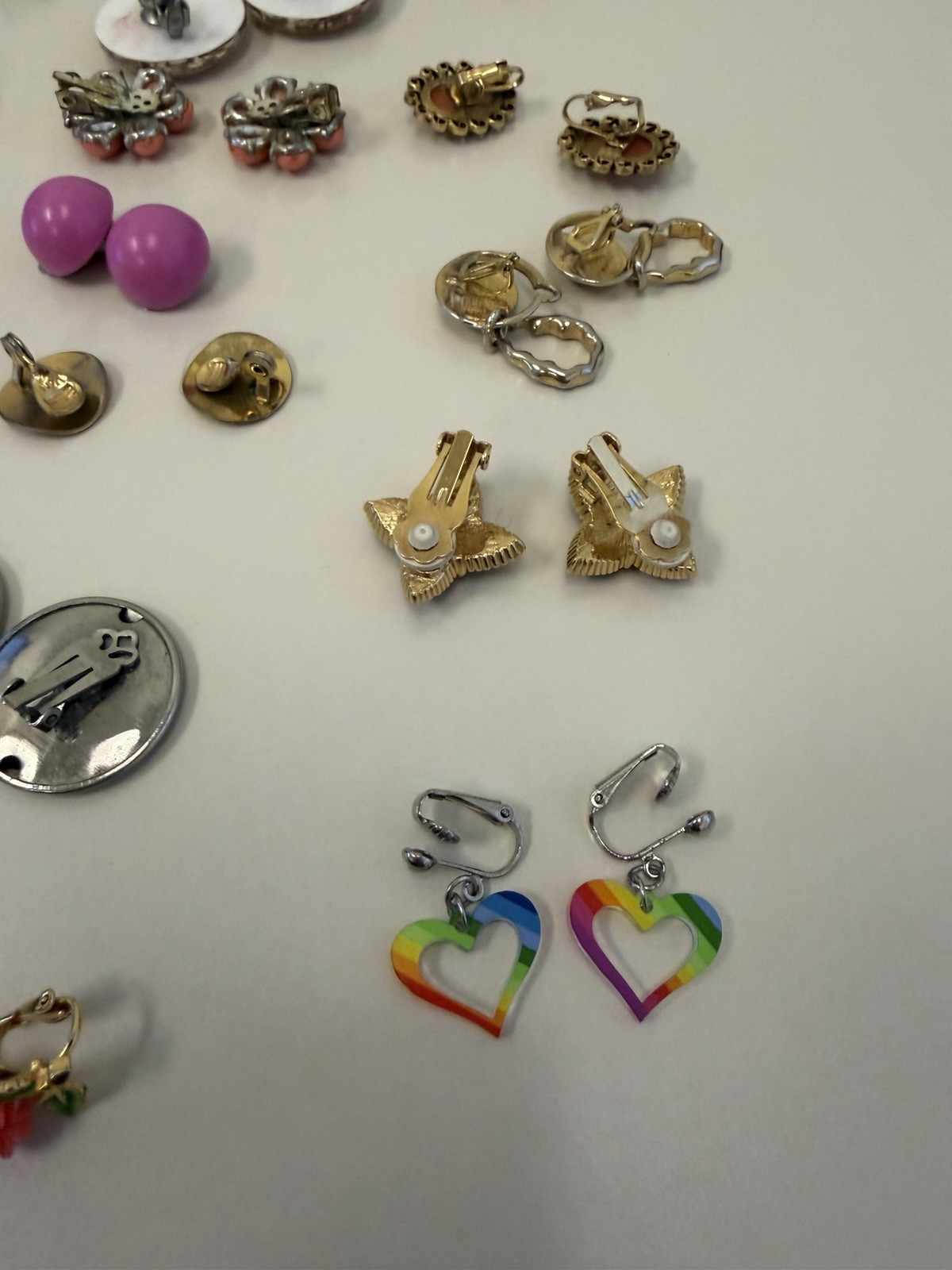 Lot Of Vintage Retro & Modern Clip On Earrings 60s 70s 80s 90s To Now 25 Pairs