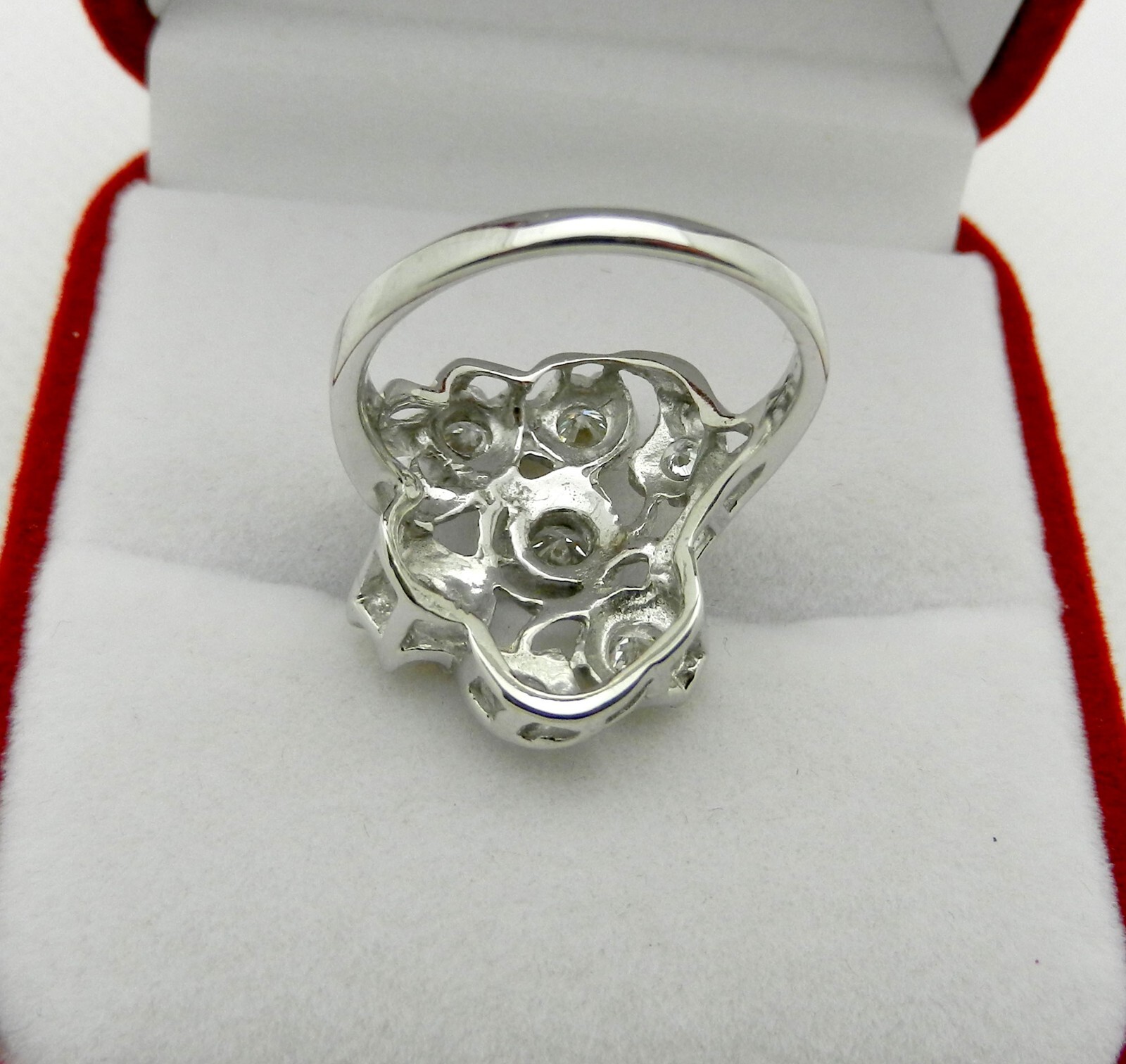 Vintage Art Deco 14k White Gold Cluster Natural Diamonds 1.25 ct Cocktail Ring