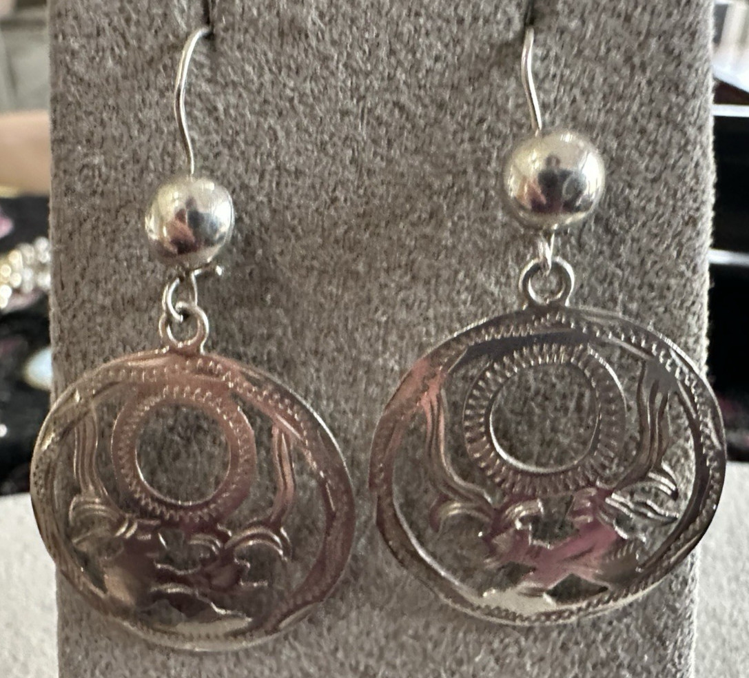 Vintage 900 Silver Guatemala Tribal Warrior Ornate Etched Dangle Earrings