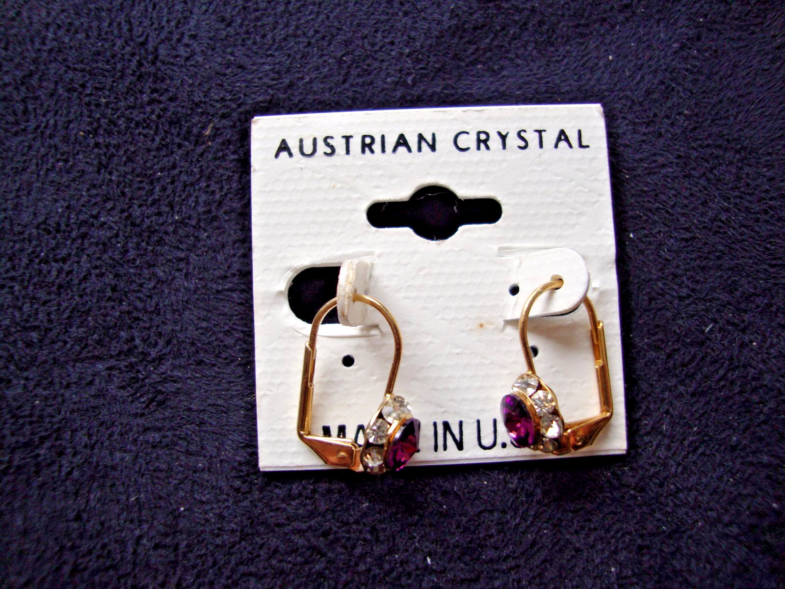 VINTAGE PETITE AUSTRIAN CRYSTAL PURPLE & CLEAR CLUSTER DROP GOLD TONE EARRINGS