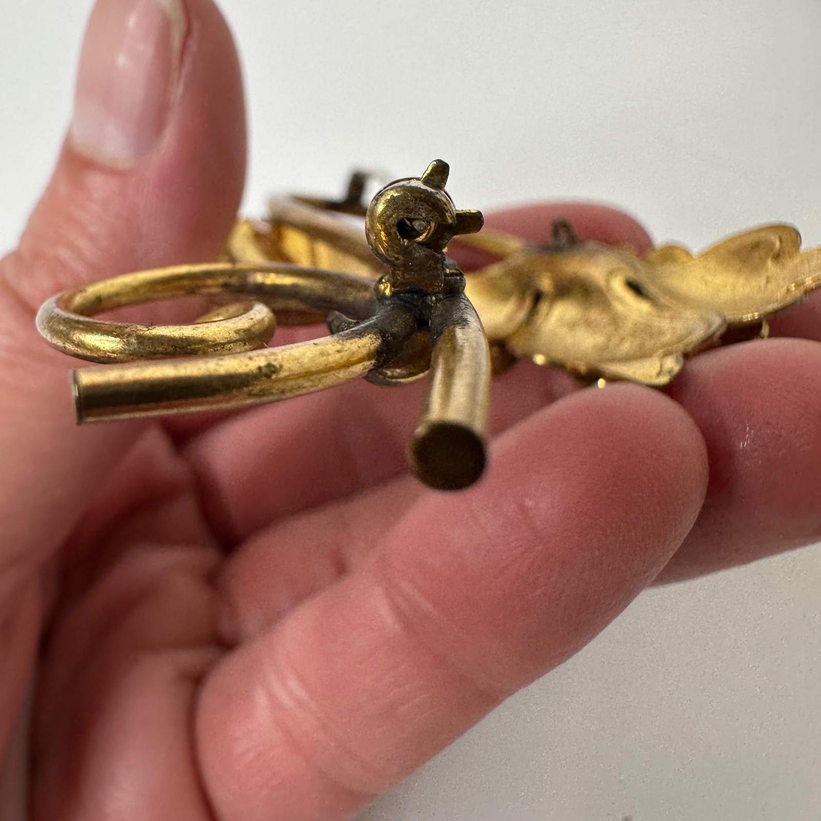 Vintage Pink Enamel Flower Brooch Gold Tone Leaf Blue Bead Pin Spring Romantic