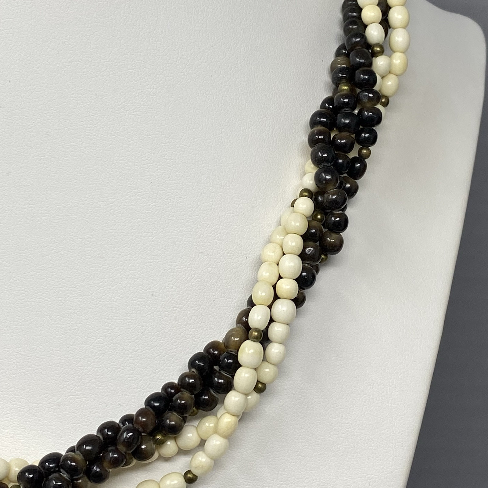 Torsade Twist Necklace Brown White Beads Glass Shell Beach Bohemian Collar 22″