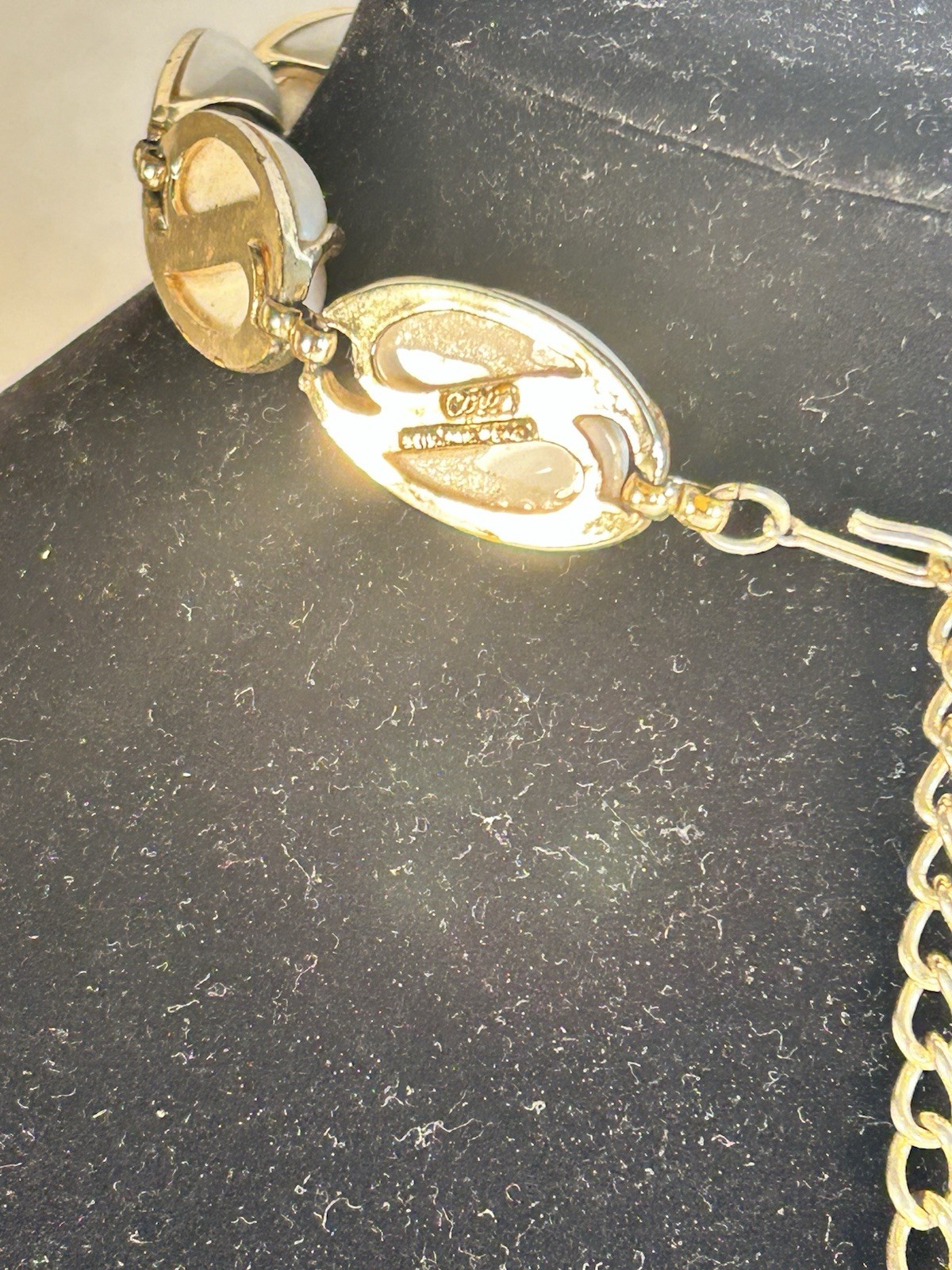 Vintage Coro Choker Rain Tear Drop Necklace White and Goldtone Chain Hook Closer
