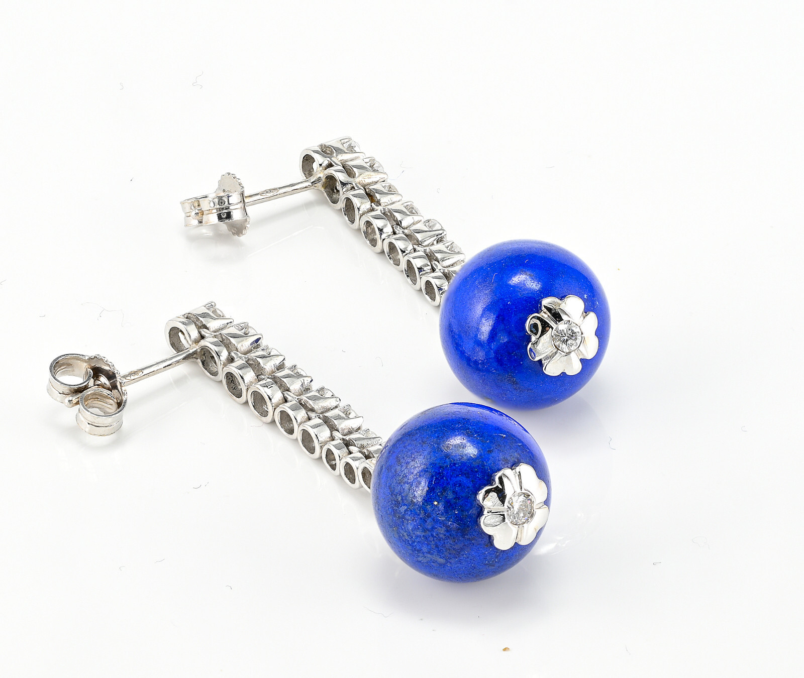 Estate 1.20 Ct G VVS/VS Diamond Lapis Drop 18 Kt Earrings
