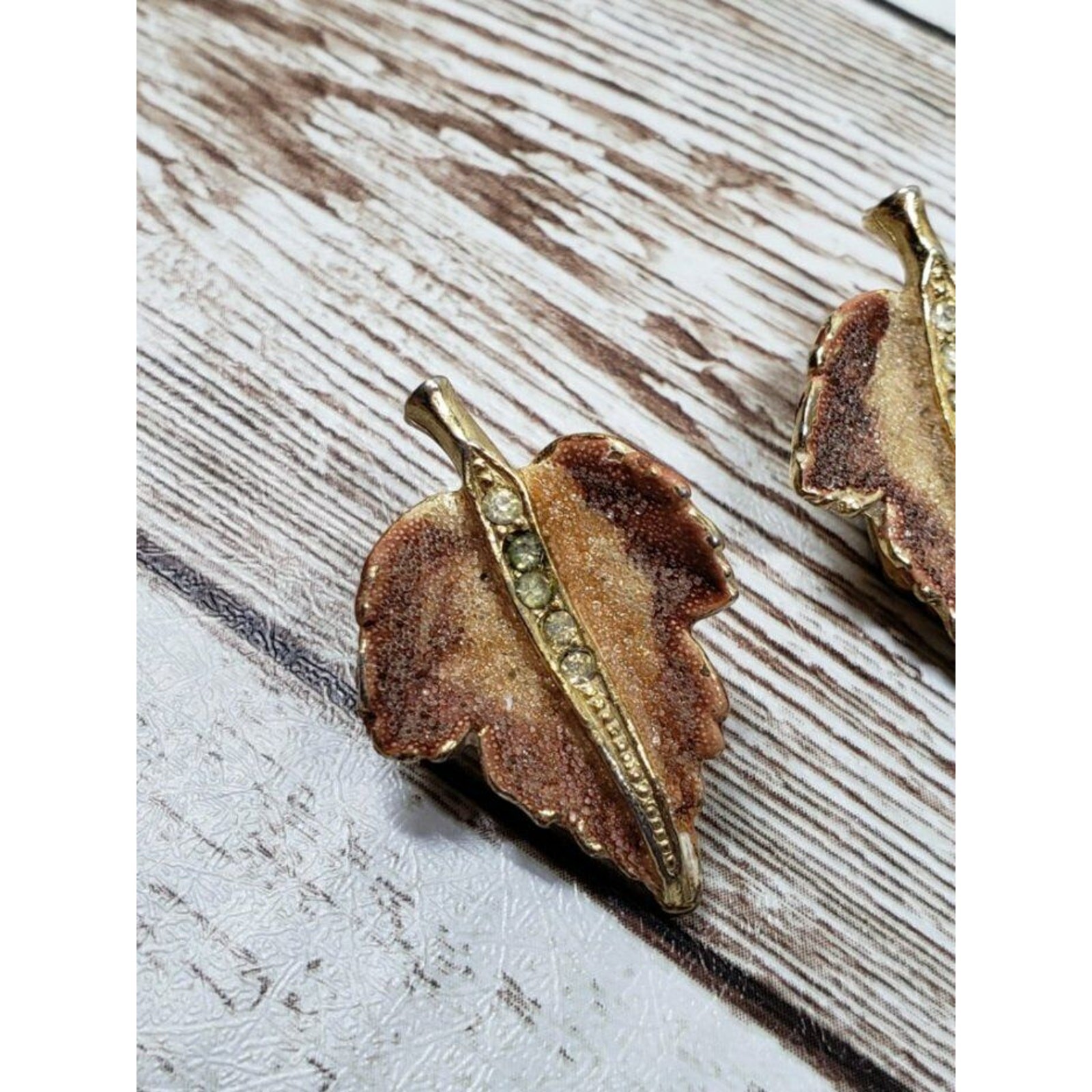 Vintage Clip On Earrings Leaf Earrings with Gold/Red Dusted Texture