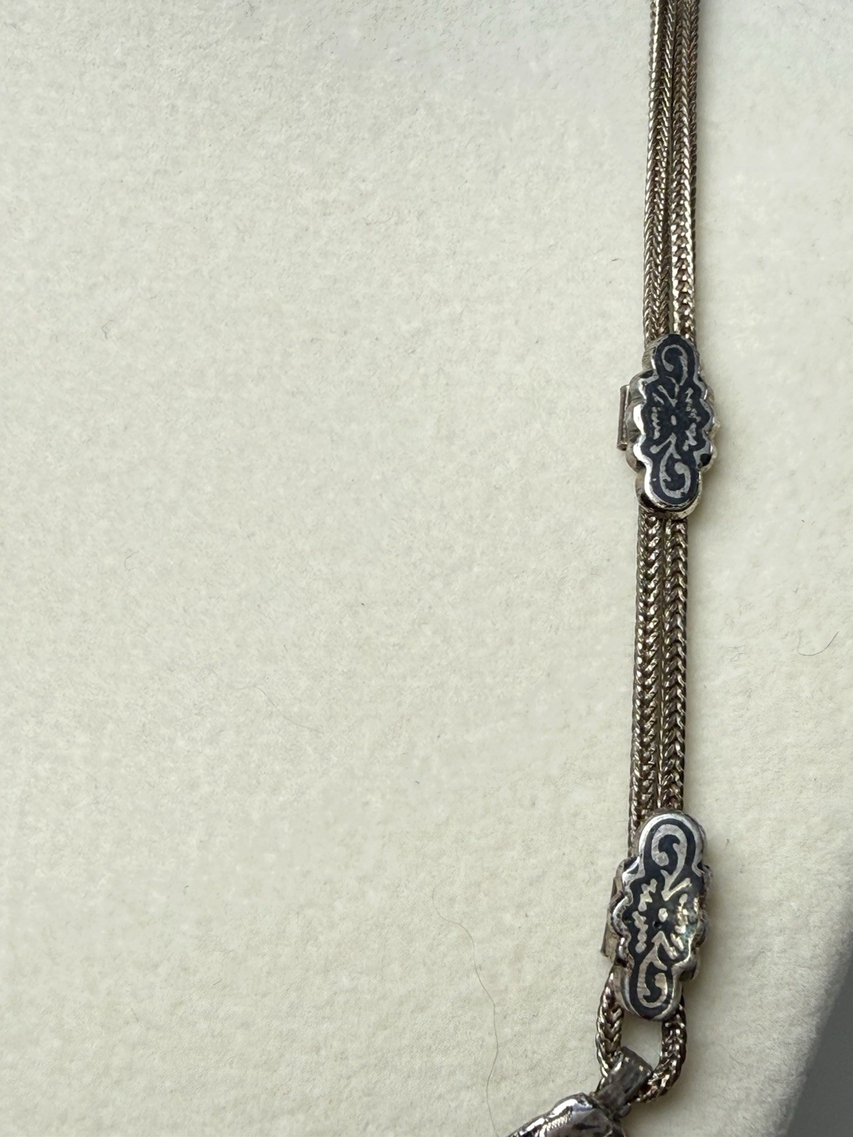 900 Silver Niello Heart Collar 18” Necklace Ornate Inlay Double Strand
