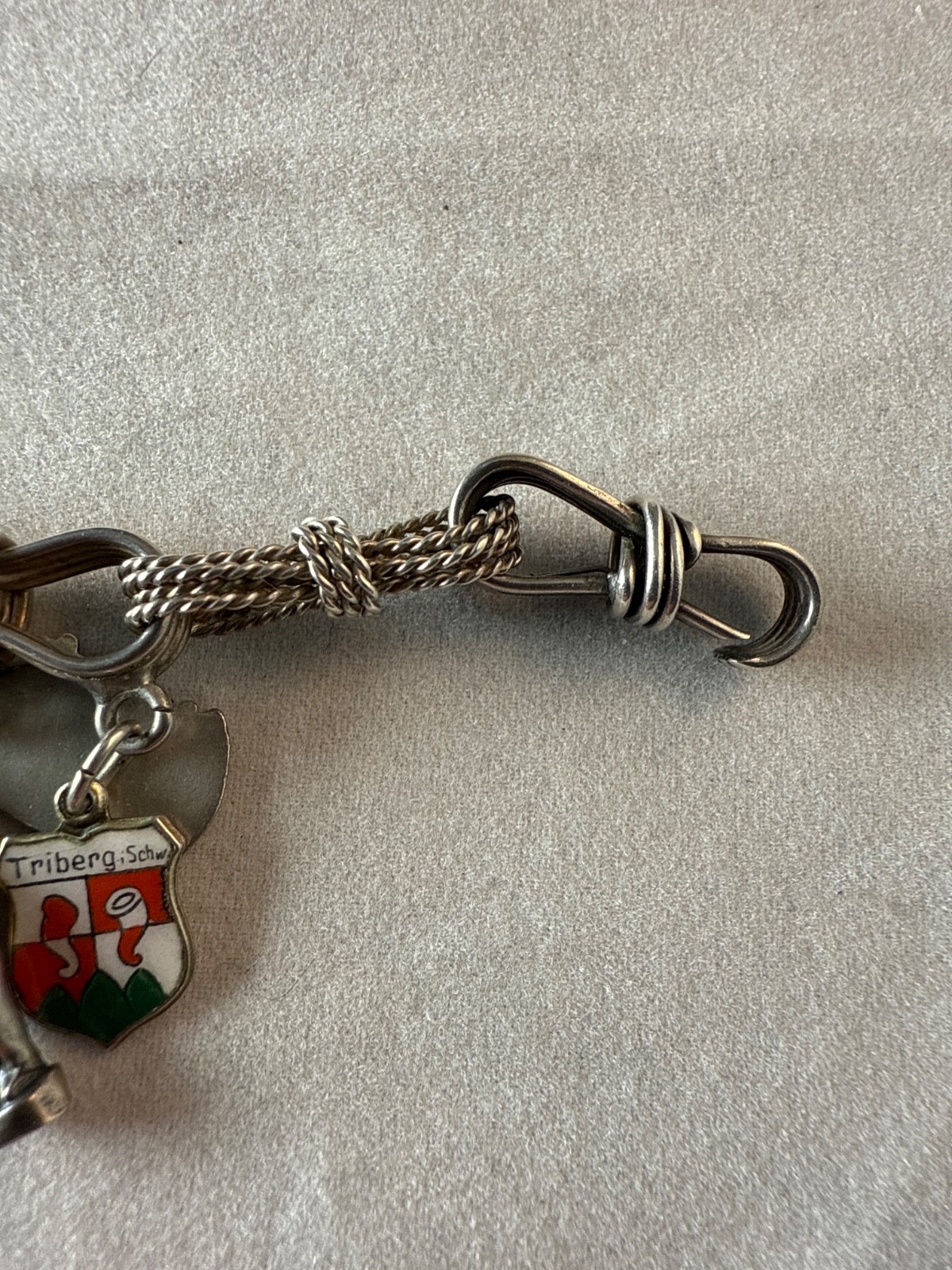 England Vtg Sterling Silver 8” charm bracelet bows Europe travel with 14 CHARMS!