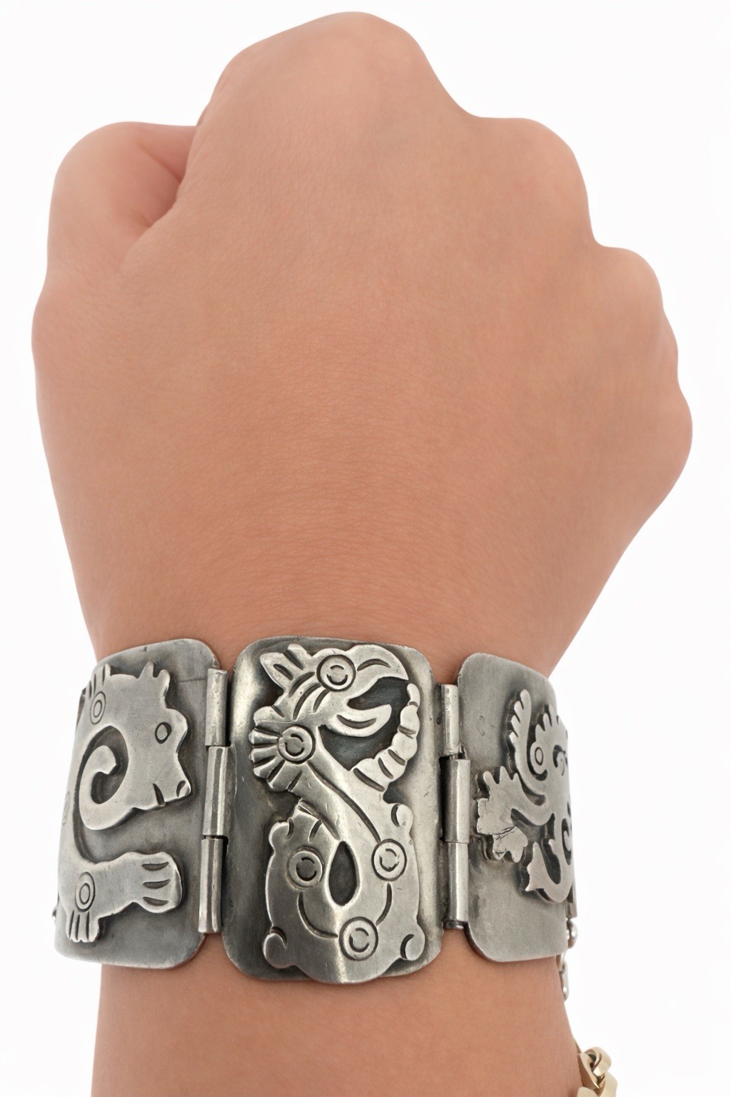 Vintage Early Taxco Mexico 980 Silver Panel Aztec Mayan Bracelet, 89 Grams
