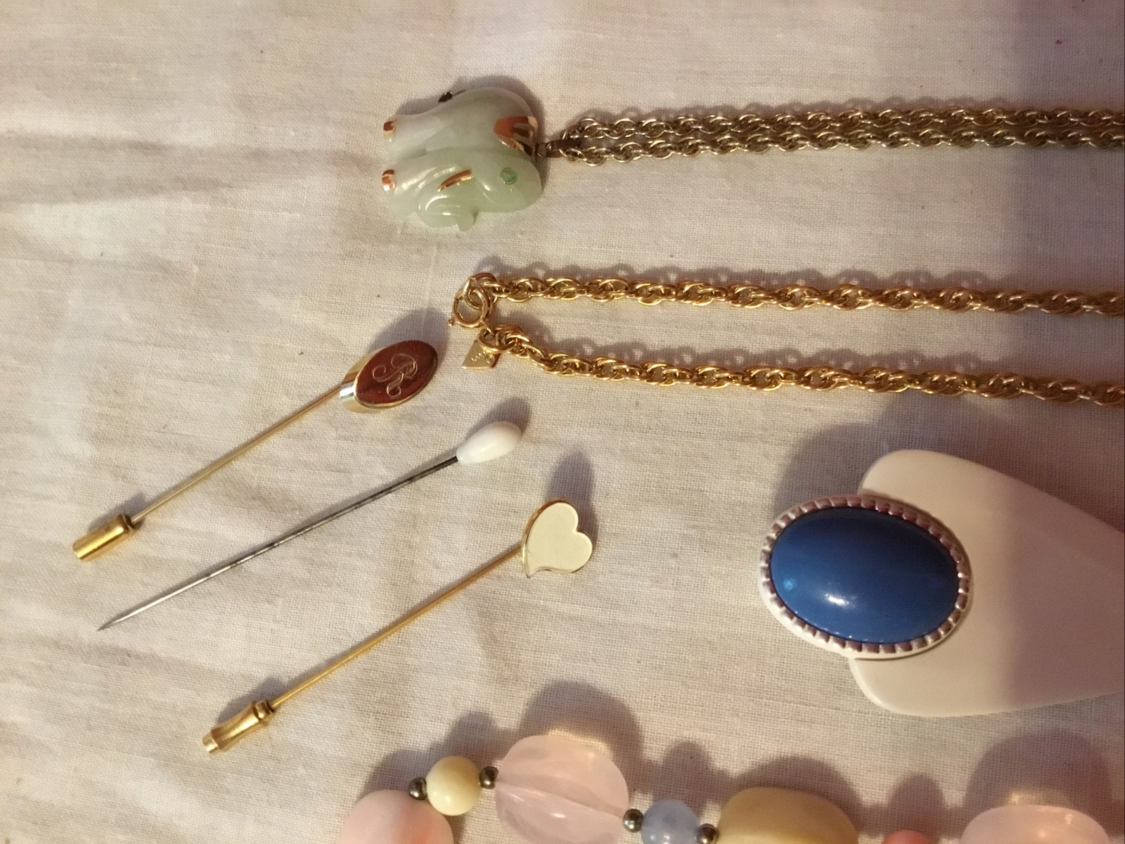 Estate Auction Vintage Jewelry Lot Necklaces Brooches Pins Earrings Freirich