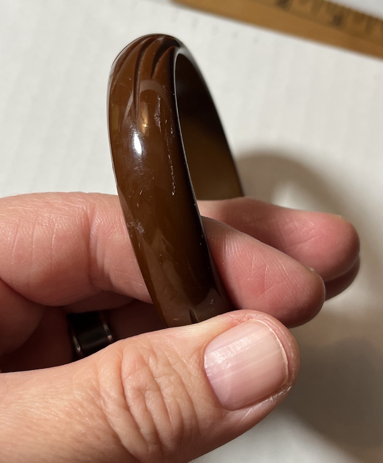 Vintage Chocolate Brown Carved Bakelite Bangle Bracelet 1/2 Inch Wide