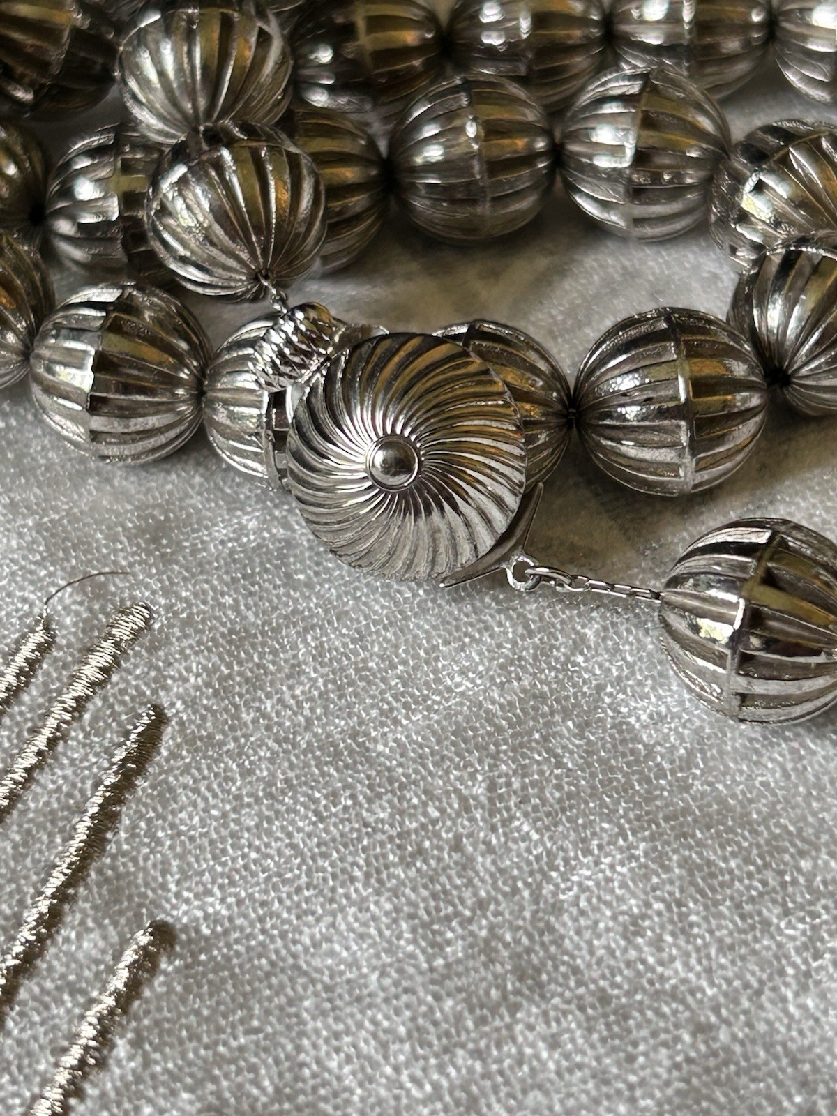 VTG Metal Beaded Necklace On Chain 23”