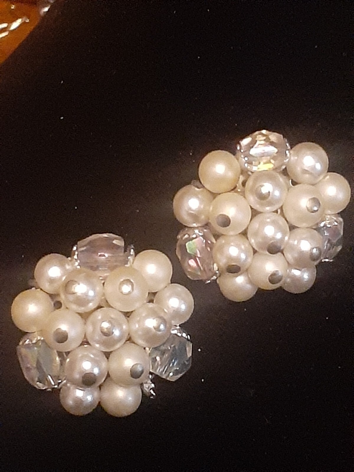 Vintage faux pearl & glass bead cluster round clip on earrings