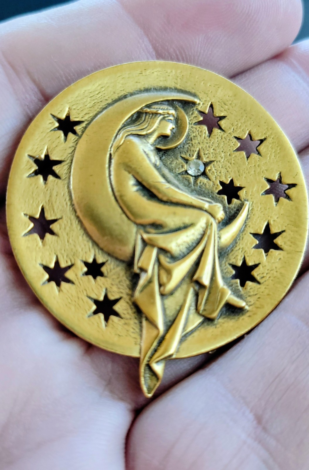 Alva Museum Pin Brooch Diana Goddess of the Moon Gold Tone Rhinestone Vintage