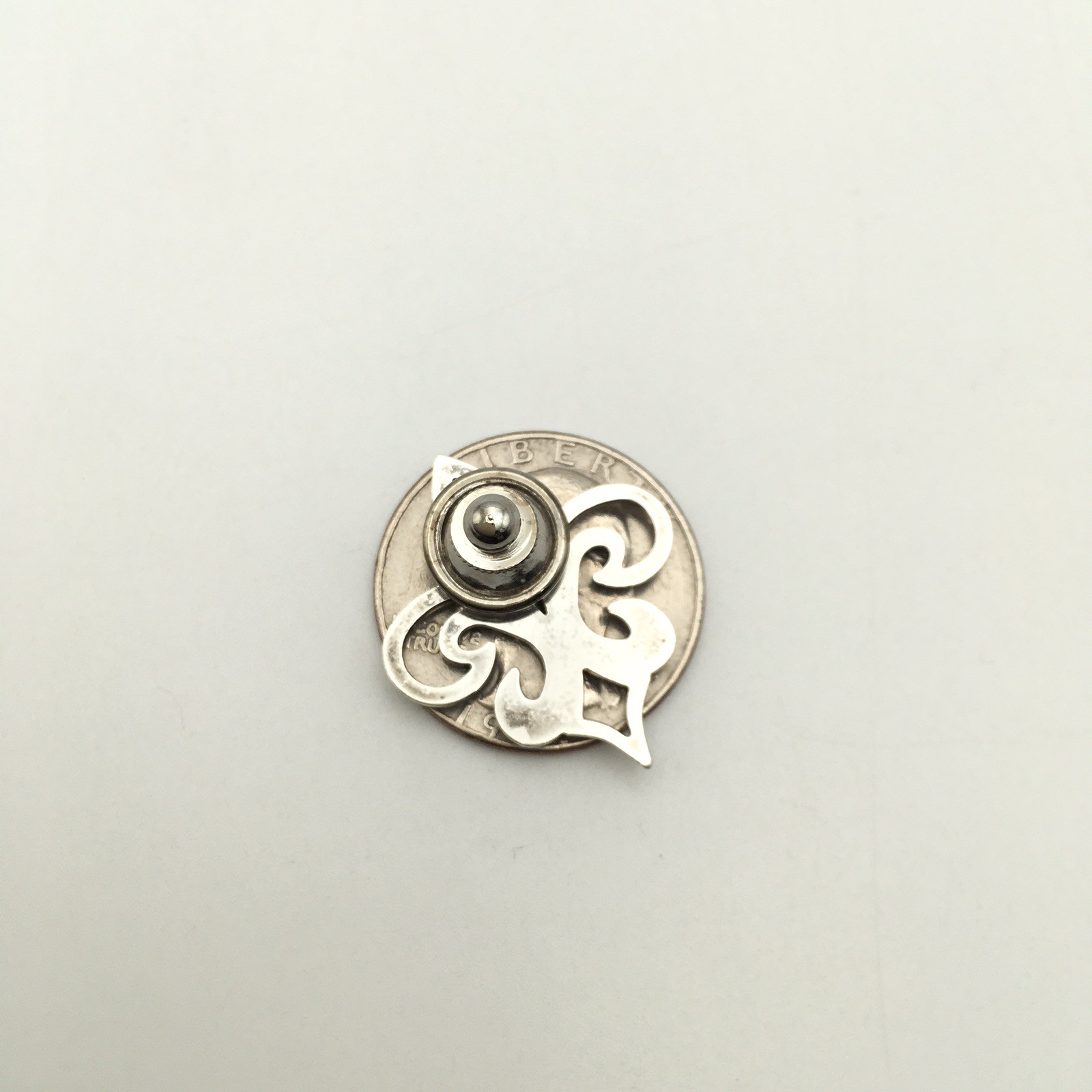 Vintage Sterling Silver Pink Breast Cancer Ribbon Fleur De Lis Pin Tack 3.3g #58