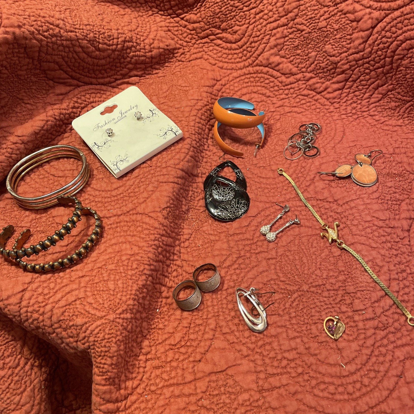 Lot 14 Vintage To Modern FASHION JEWELRY Lot All Wearable!!