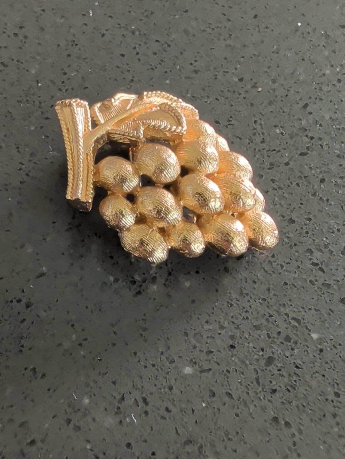 Vintage Crown Trifari Cluster of Grapes Pin, Brooch, Textured, Gold Tone R6
