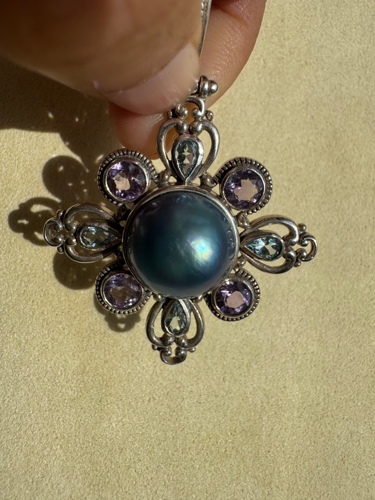 Blue pearl and blue/purple stone sterling silver 925 pendant Thailand