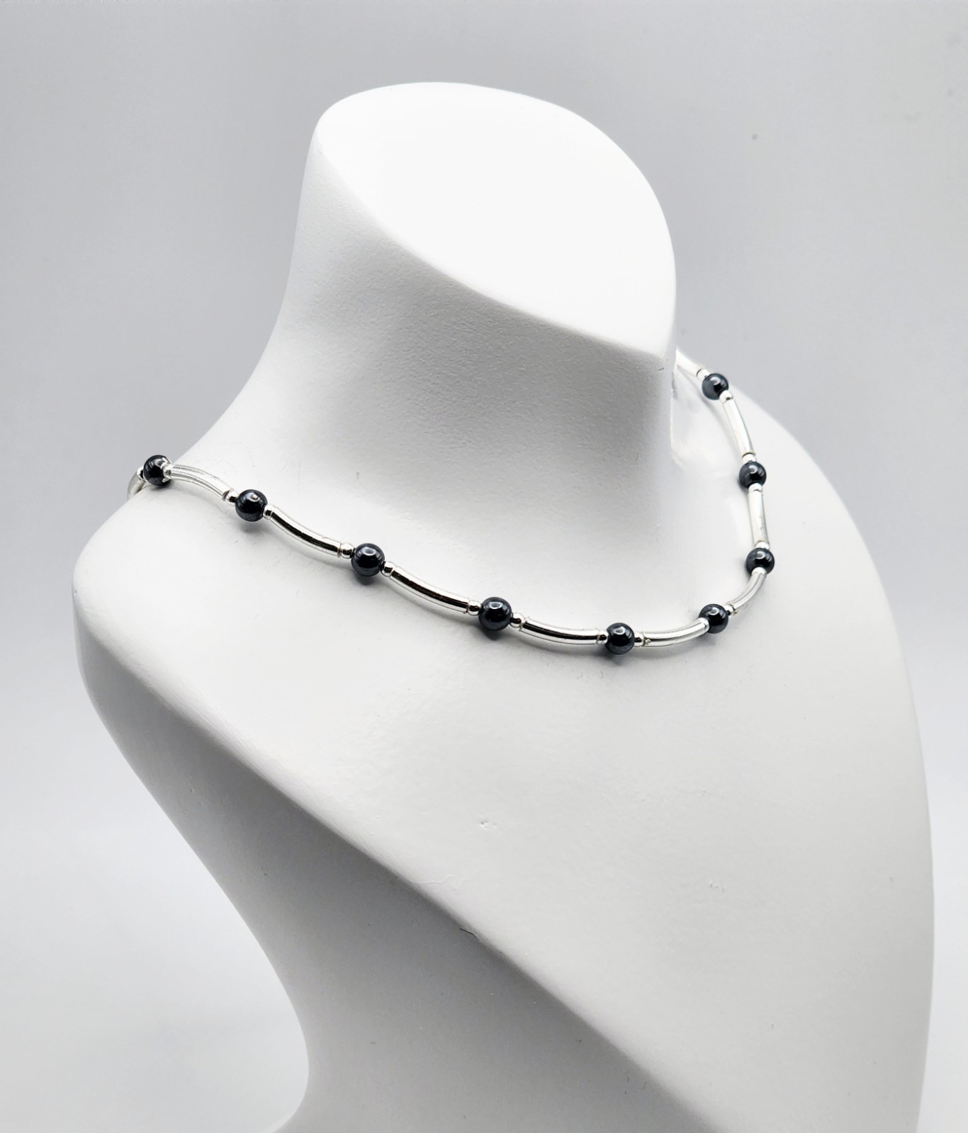 Vintage Sterling Silver Hematite Beaded Necklace 18″ Long 4.25mm Wide