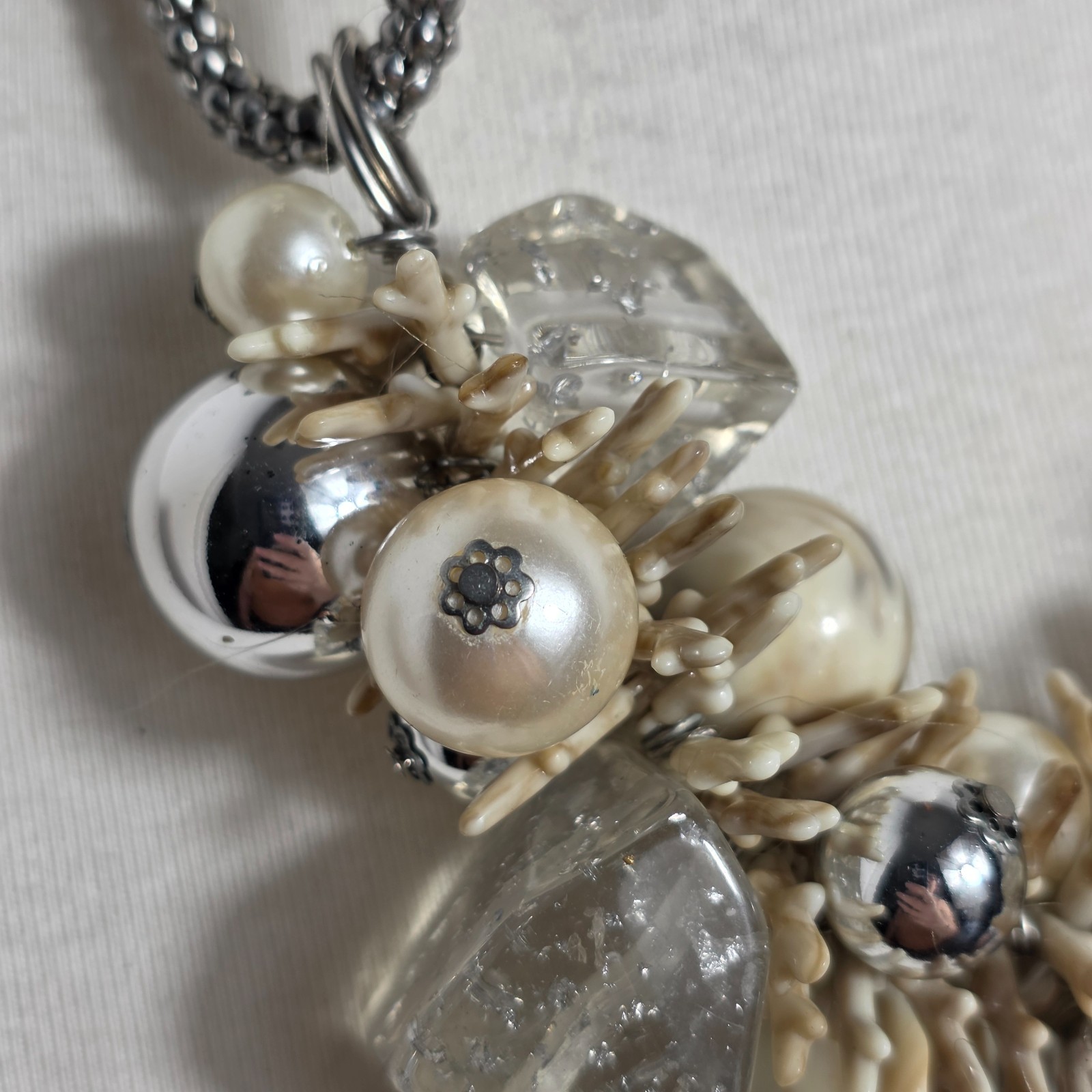 Chunky Statement Necklace Silver Chain Multi-Textured Design Silver & Cream Tone