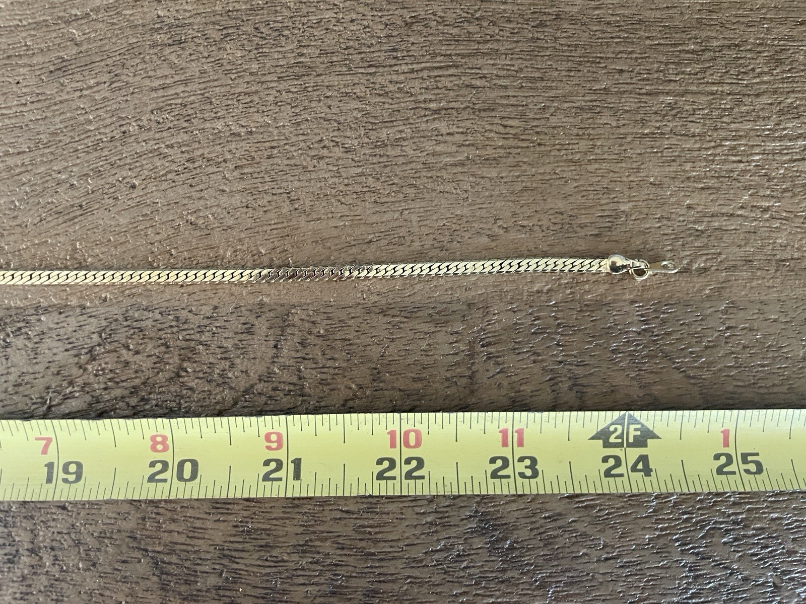 Vtg Gold Tone Necklace Herringbone Link Flat Chain 24″ Daily Wear