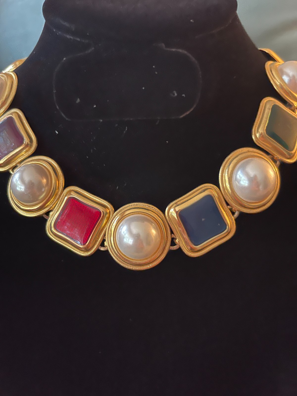 Vintage 1980s Gold Tone Statement Necklace Faux Pearl Jewel Tone Epoxy 18″ Toggl