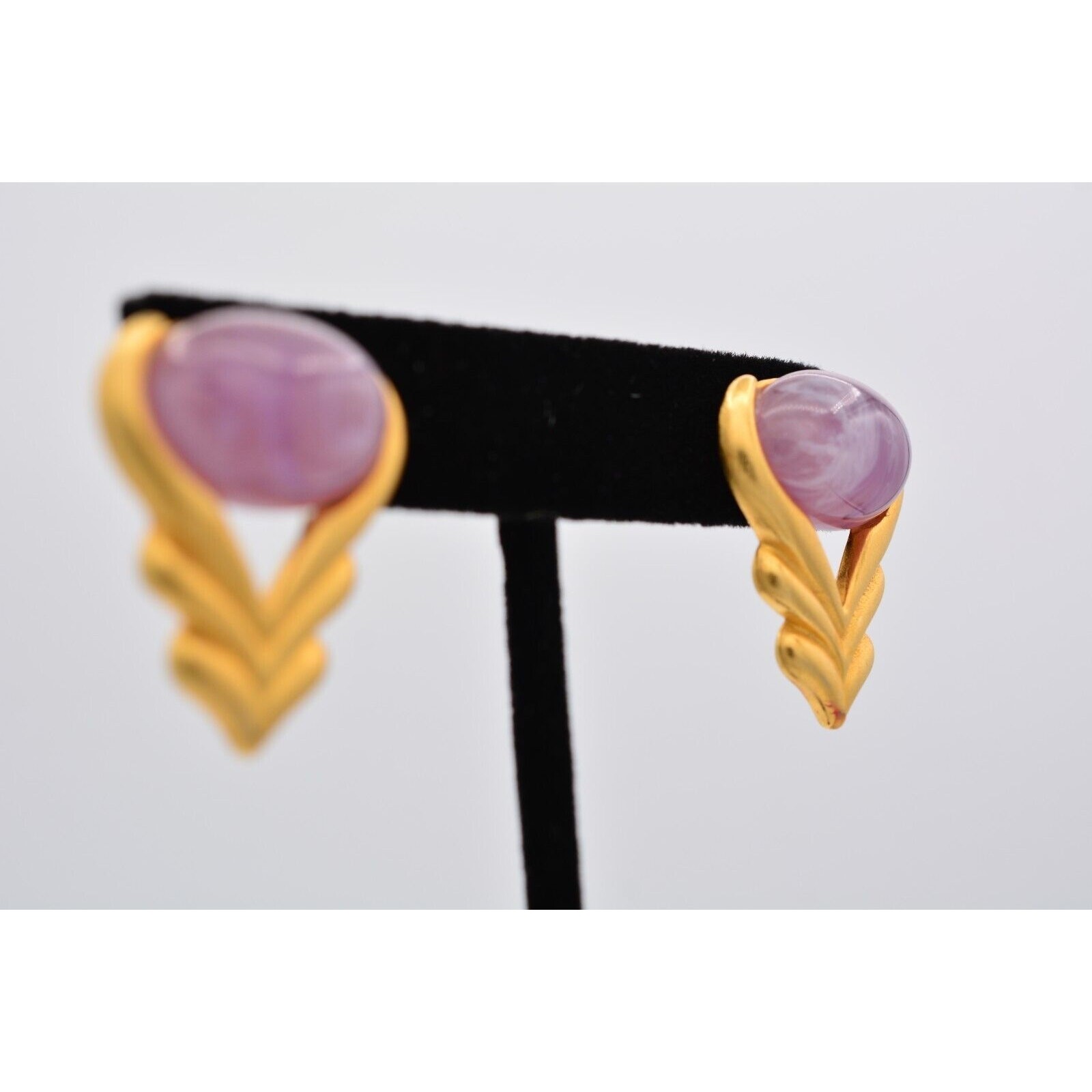 Vintage Cabochon Earrings Purple Marbled Lucite Brushed Gold Dangle Drop 90s 9L