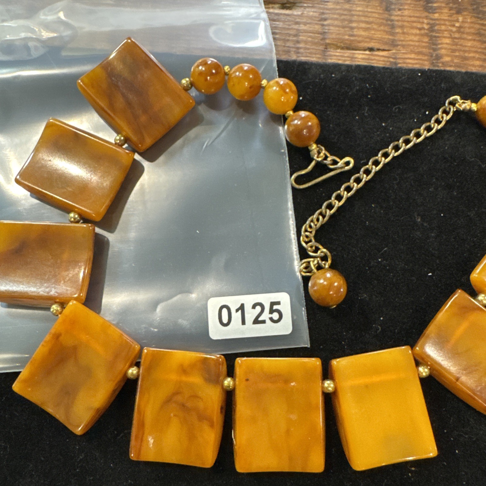 Vintage Butterscotch Marbled Bakelite Panel & Ball Bead Collar Necklace 16”