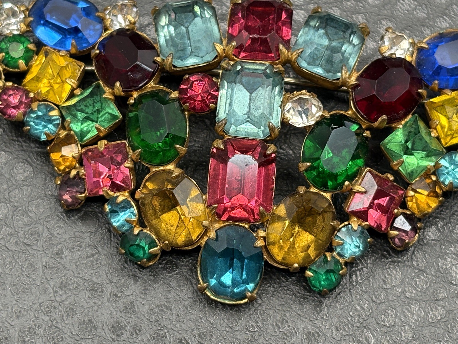 VTG Large Fruit Salad Multicolor Austrian Crystal Glass Rhinestone Brooch Pin