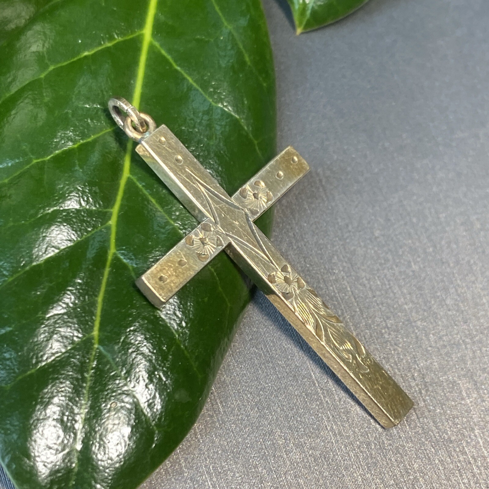 Vintage Cross Pendant Pre-owned Estate Jewelry 12K Gold Filled Antique Unmarked