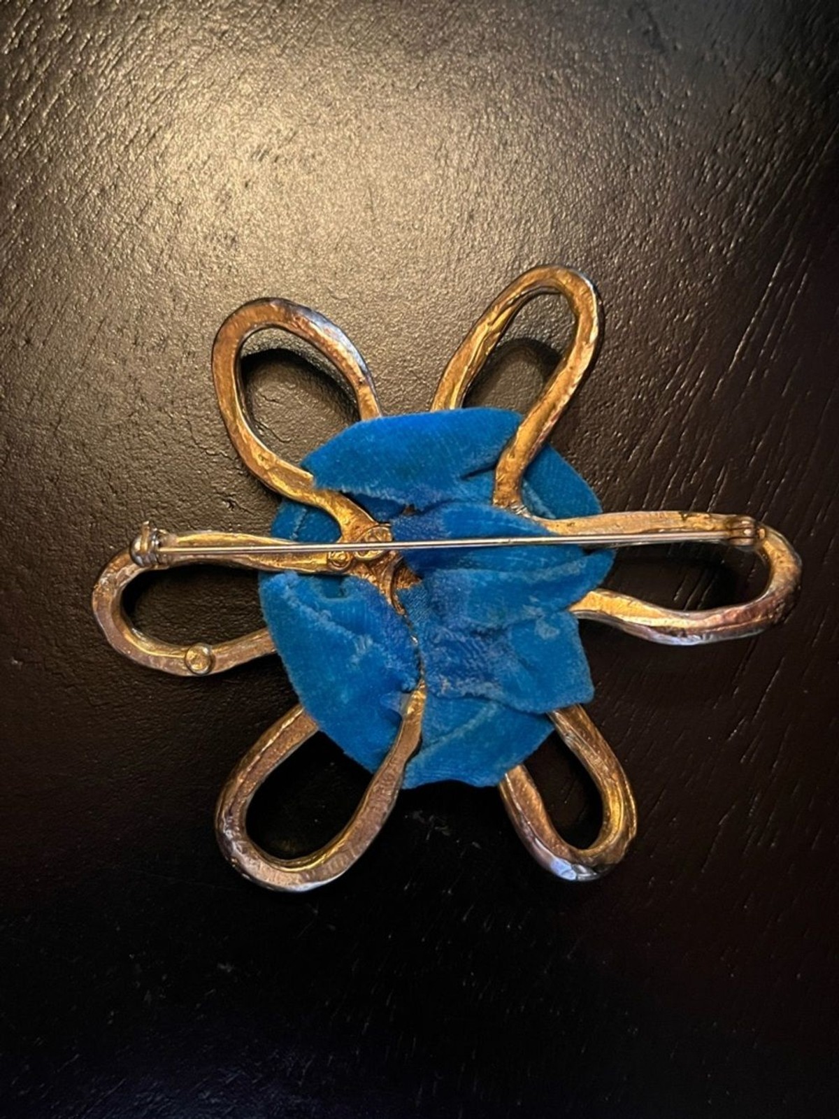 Vintage Floral Metal & Teal Velvet Brooch with Ornate Center Lester Joy