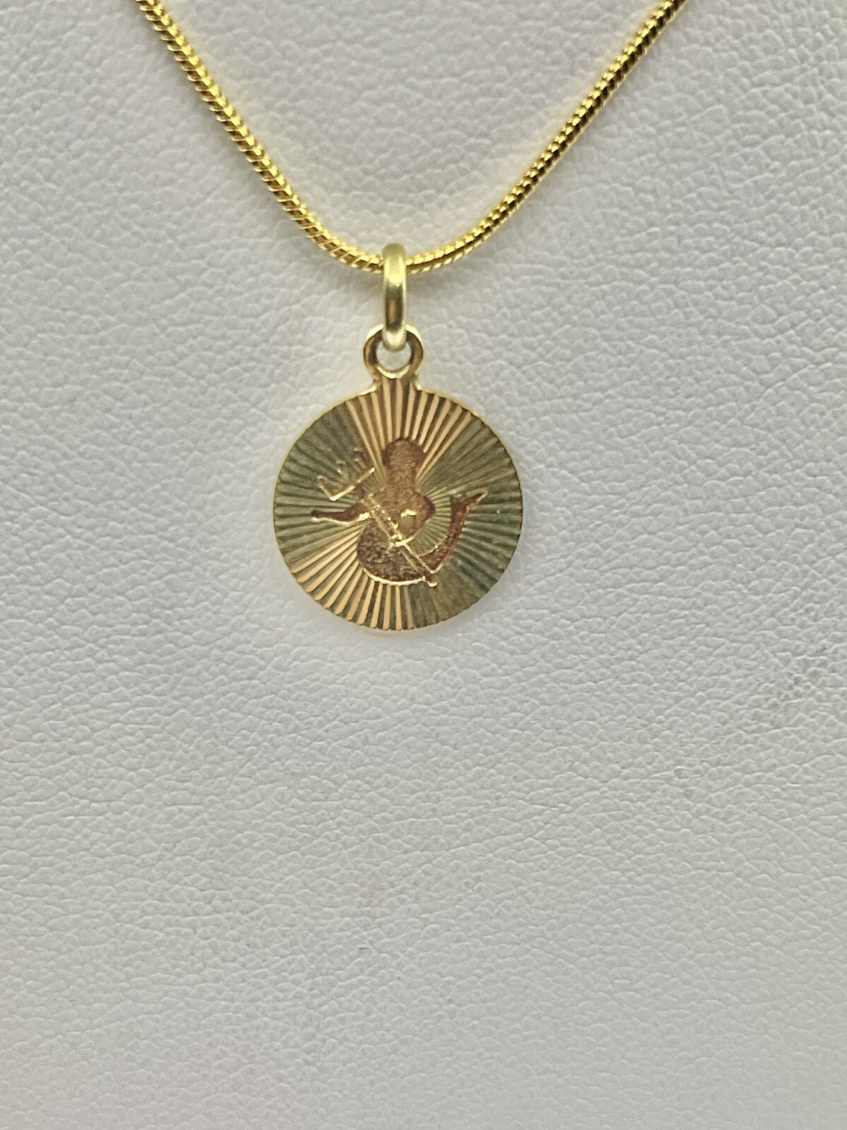 Vintage Mid Century Gold Plated VIRGO Fluted Cut Out Zodiac Sign Pendant 18”