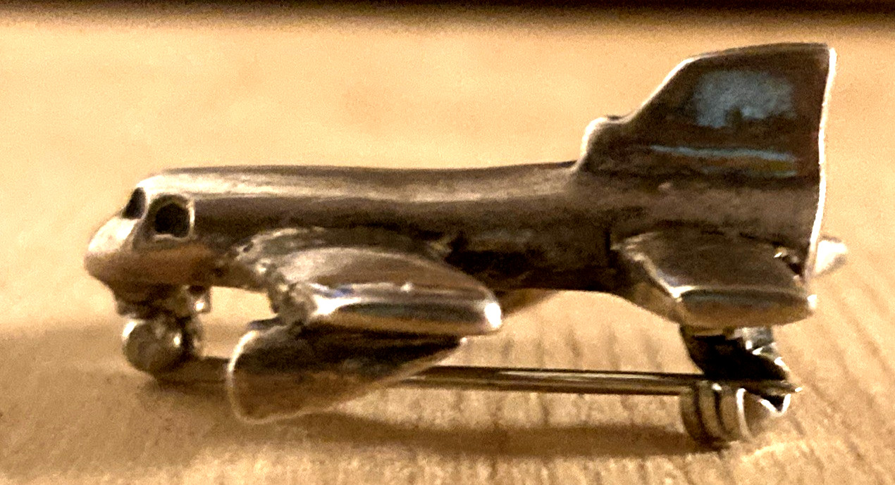 Sterling Silver Pwith Safety Clasp Koan War Era F–86 Sabre Fighter Jet