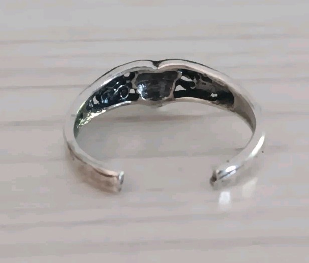 Vintage Y2K Early 2000s Heart Sterling Silver Toe Ring Size 3.25