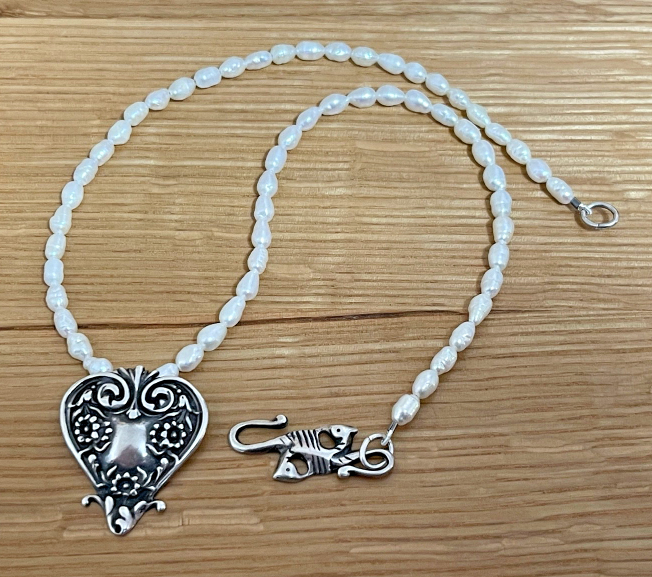 Rare T FOREE Sterling Heart Pendant & “Fish Hook” Clasp Pearl Necklace