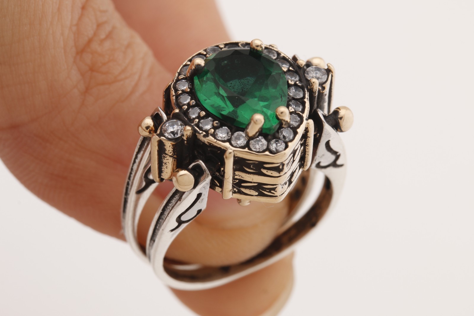 Turkish Reversible Drop Cut Emerald and Sapphire Topaz 925 Sterling Silver Ring