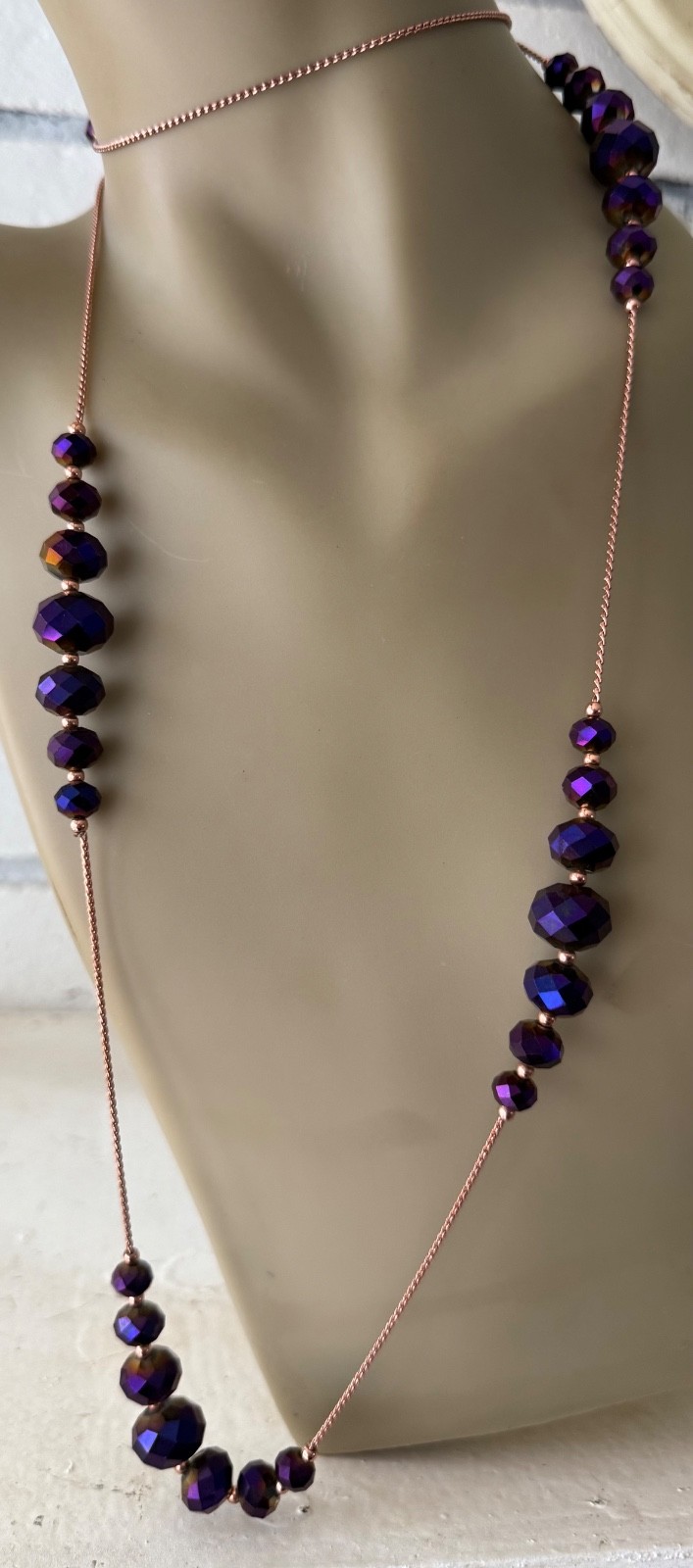 ESTATE ROSE GOLD PLATED PEACOCK PURPLE GLASS BEAD CHAIN NECKLACE 44″ SIGNED