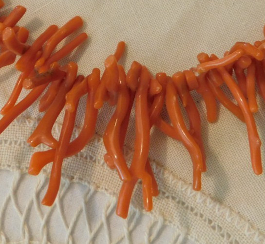 Vintage Salmon Branch Coral Beaded Necklace 20 inch