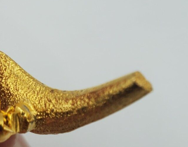 Vintage Swirl Twist Textured Ribbon Large Gold Tone Brooch Pin