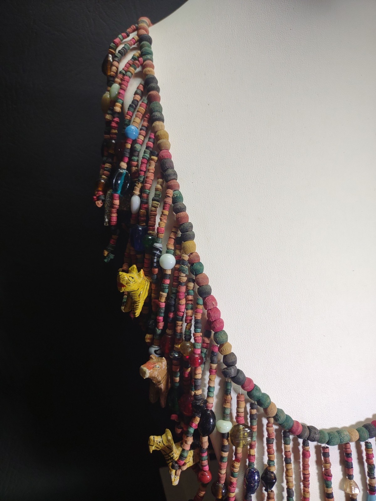 Vgt Africa Multi-Strand Drops Hand Carved Wood Animal Glass Beads Necklace Boho