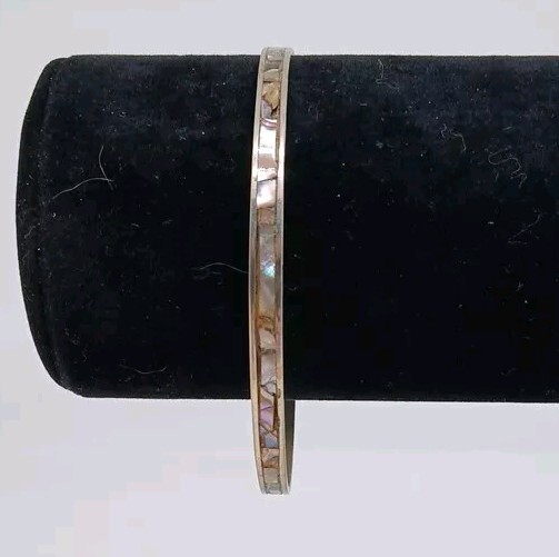 Mexican Bangle Bracelet Abalone Shell Detail