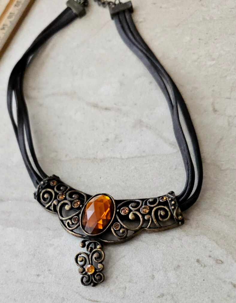 Vintage Rhinestone Filigree Bar pendant leather strand Necklace 17″