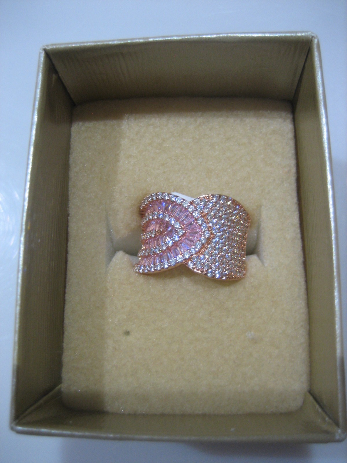 STUNNING YGI ROSE GOLD TONE STERLING SILVER PINK CRYSTAL CIGAR RING SIZE 6.5