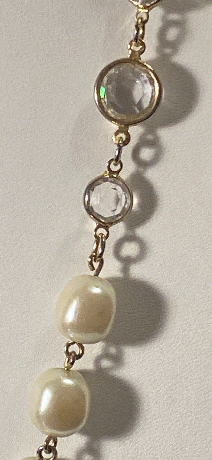 Vintage Gold Tone 34″ Station Necklace With Crystal Bezels And Pearls.