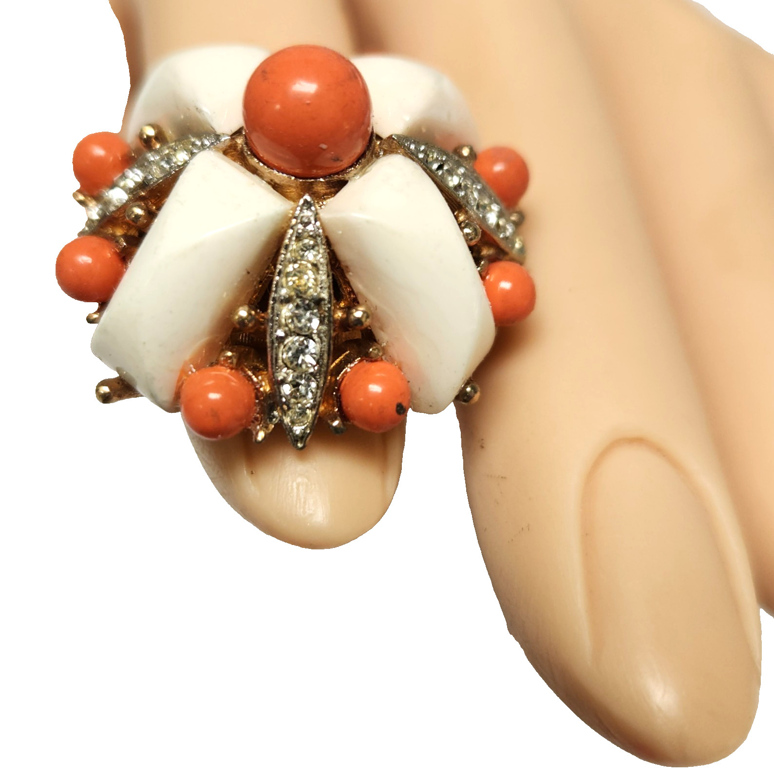 Marvella Fluted Cream & Coral Orange Color Lucite Adjustable Necklace & Ring